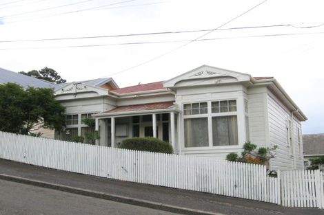 Photo of property in 5 Dover Street, Island Bay, Wellington, 6023