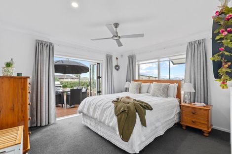 Photo of property in 43 Abby Close, Pukekohe, 2120