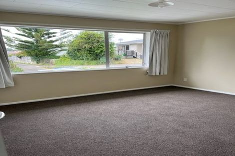 Photo of property in 2/19 Solar Road, Glen Eden, Auckland, 0602