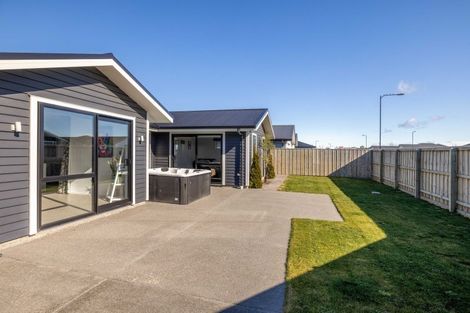 Photo of property in 2 Hickmott Street, Rangiora, 7400