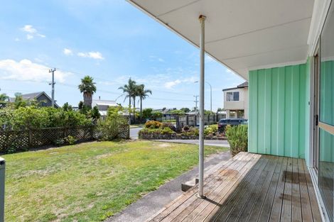 Photo of property in 1130 Papamoa Beach Road, Papamoa Beach, Papamoa, 3118