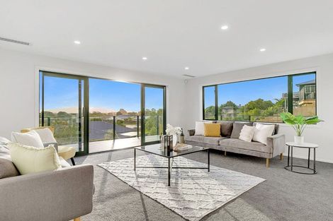 Photo of property in 68 Kakariki Grove, Waikanae, 5036