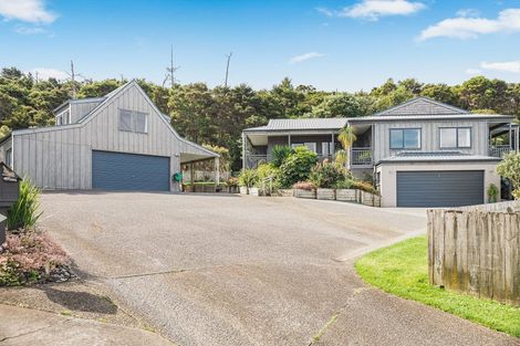 Photo of property in 14 Apollo Place, Snells Beach, 0920