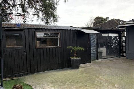 Photo of property in 705 Massey Street, Akina, Hastings, 4122