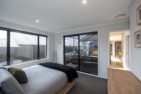 Photo of property in 11 Whero Way, Wainui, Silverdale, 0992