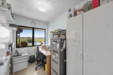 Photo of property in 13 The Loop, Meeanee, Napier, 4110