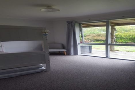 Photo of property in 52 Takiroa Street, Urenui, 4375