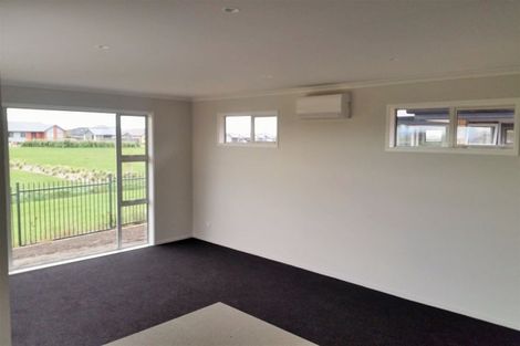 Photo of property in 10 Wiersma Lane, Wigram, Christchurch, 8025