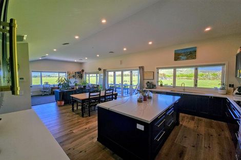 Photo of property in 33 Oriwa Lane, Levin, 5571