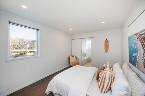 Photo of property in 9a Shortt Street, Foxton Beach, Foxton, 4815