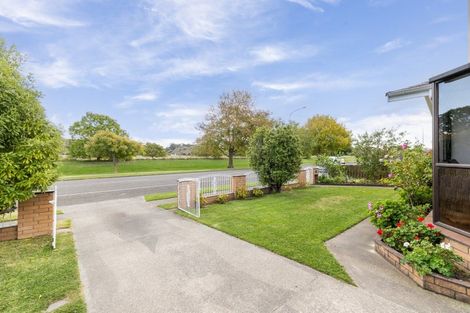 Photo of property in 329 Westminster Avenue, Tamatea, Napier, 4112