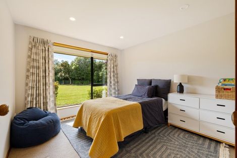 Photo of property in 4 Cedar Place, Amberley, 7410