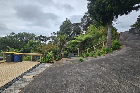 Photo of property in 65 Takahe Road, Titirangi, Auckland, 0604