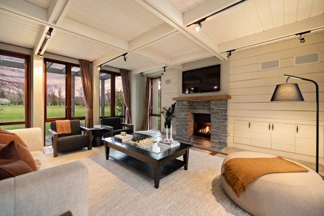 Photo of property in Millbrook Resort, 1 Malaghans Ridge, Arrowtown, 9371