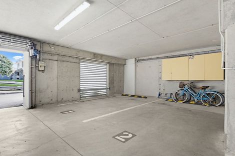 Photo of property in Beachpoint Apartments, 2/5 West End Road, Ohope, 3121