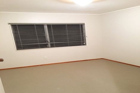 Photo of property in 13 Rewarewa Road, Te Atatu Peninsula, Auckland, 0610