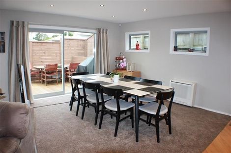 Photo of property in 3 Cresswell Place, Johnsonville, Wellington, 6037