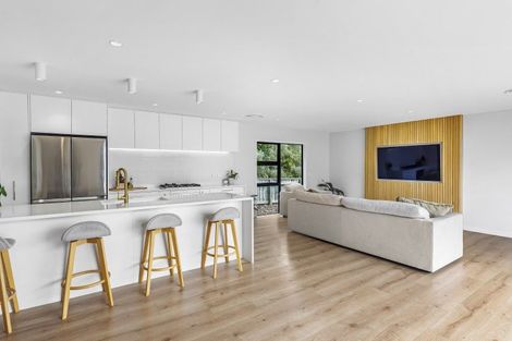 Photo of property in 91 Main Rd Clive, Clive, 4180