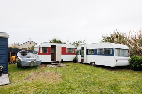 Photo of property in 7 Chaffey Street, Foxton Beach, Foxton, 4815