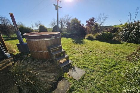 Photo of property in 153 Romahapa Road, Romahapa, Balclutha, 9271