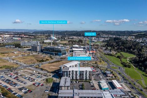 Photo of property in 1/37 Woodlands Crescent, Browns Bay, Auckland, 0630