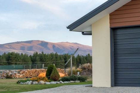 Photo of property in 271 Glen Lyon Road, Twizel, 7901