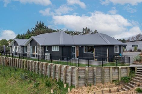 Photo of property in 20 Te Heke Place, Waikanae, 5036