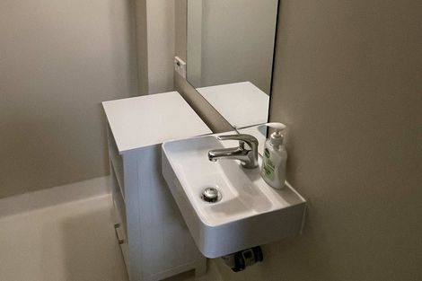 Photo of property in St Pauls Apartments, 46/43 Mulgrave Street, Thorndon, Wellington, 6011