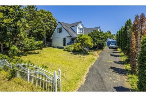 Photo of property in 3 Compass Place, Te Atatu Peninsula, Auckland, 0610