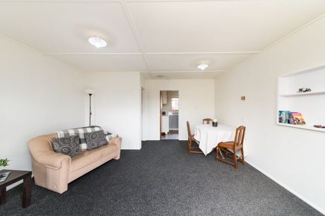 Photo of property in 15a Carthew Street, Feilding, 4702