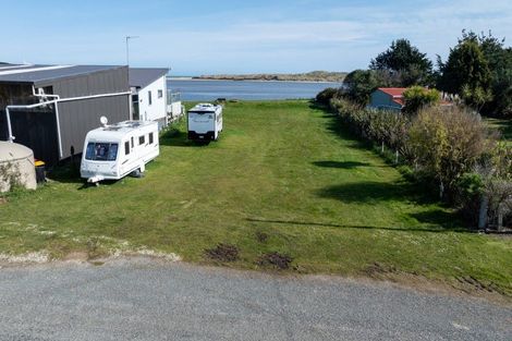 Photo of property in 50 Neva Street, Fortrose, Tokanui, 9875