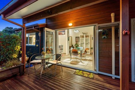 Photo of property in 82 Te Moana Road, Waikanae Beach, Waikanae, 5036