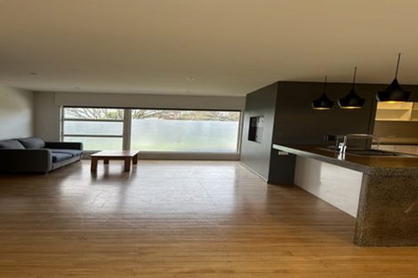 Photo of property in 15 Rutherford Street, Chedworth, Hamilton, 3210
