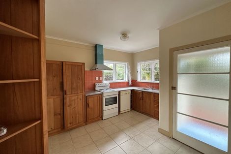 Photo of property in 92 Pooks Road, Ranui, Auckland, 0612