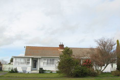 Photo of property in 63-63a Celia Street, Stratford, 4332