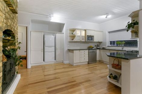 Photo of property in 2/4 Stratford Avenue, Milford, Auckland, 0620