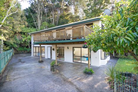 Photo of property in 27 Wirihana Road, Titirangi, Auckland, 0604