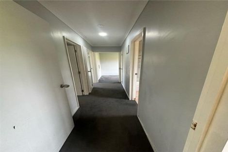 Photo of property in 226 Henderson Valley Road, Henderson, Auckland, 0612