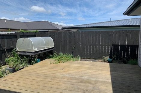 Photo of property in 8 Kutukutu Street, Takanini, 2112