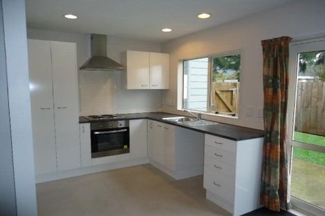 Photo of property in 8 Waldie Grove, Avalon, Lower Hutt, 5011