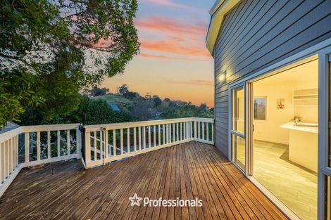 Photo of property in 13 Wilson Grove, Normandale, Lower Hutt, 5010