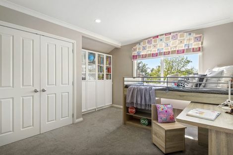 Photo of property in 16 Oakway Drive, Schnapper Rock, Auckland, 0632