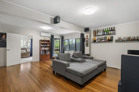 Photo of property in 133 Ocean View Road, Hillcrest, Auckland, 0627