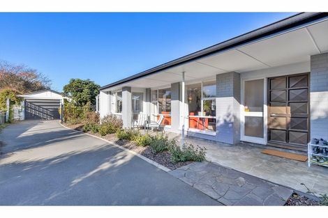 Photo of property in 257 Fifield Terrace, Opawa, Christchurch, 8023