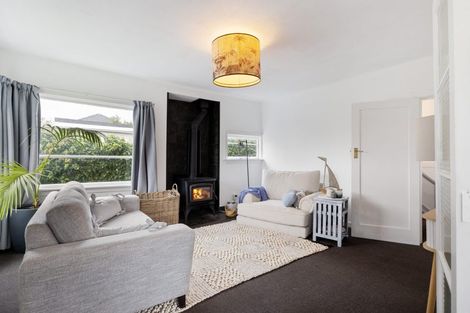 Photo of property in 212 Weston Road, St Albans, Christchurch, 8052