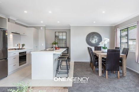 Photo of property in 27 Moonsail Drive, Whitby, Porirua, 5024