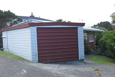 Photo of property in 30 Mark Avenue, Paparangi, Wellington, 6037