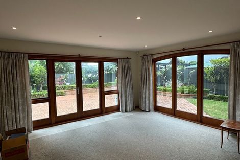 Photo of property in 16 Sherwood Street, Woburn, Lower Hutt, 5010