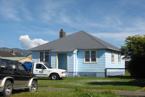 Photo of property in 64 Rintoul Street, Westport, 7825