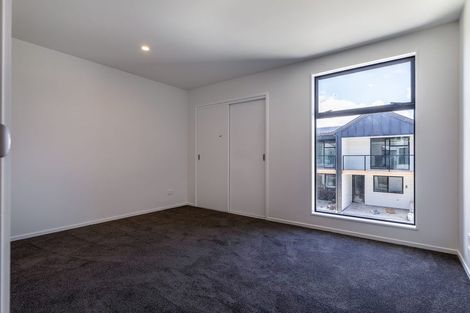 Photo of property in 12 Tuputupu Drive, Kumeu, 0810